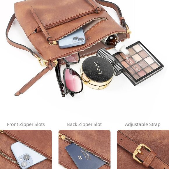 Trendy Water-Resistant Crossbody Purse with Spacious Compartment & Gold Logo - Picture 4 of 7